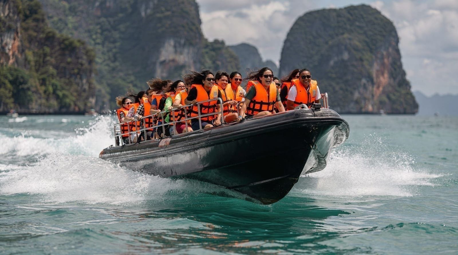 Best speedboat tours from Phuket: routes, costs, and what to expect — Honest guide to Phuket speedboat tours — Phi Phi, Maya Bay, Coral Island, Simila