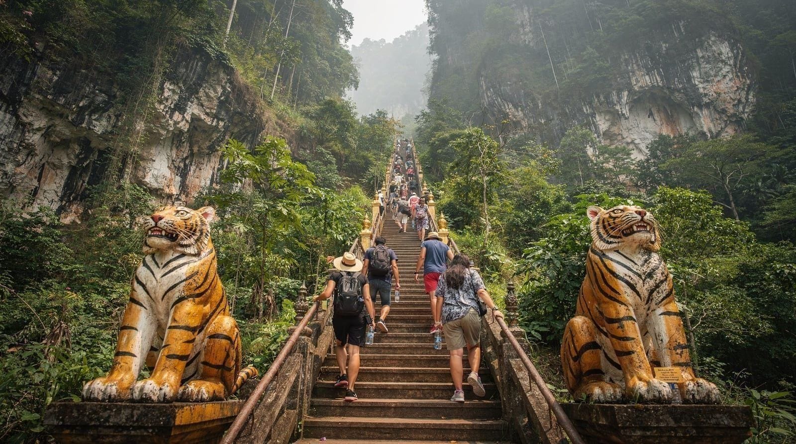 Krabi city tour Tiger Cave Temple