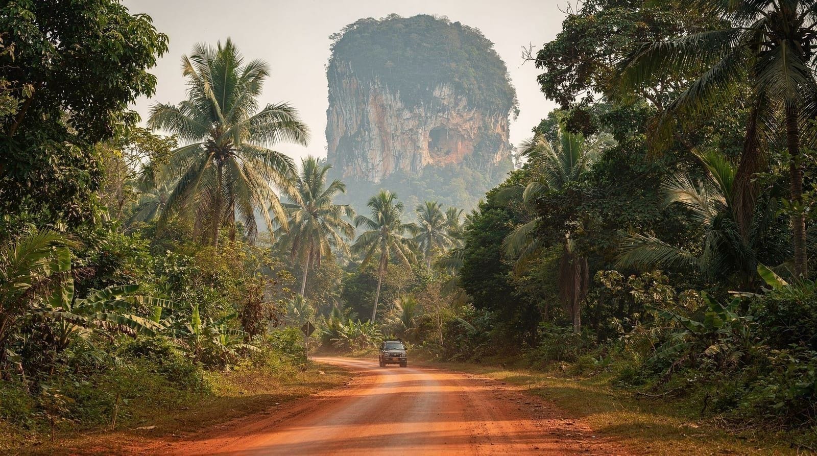 Krabi outback explorer Tiger Cave Temple